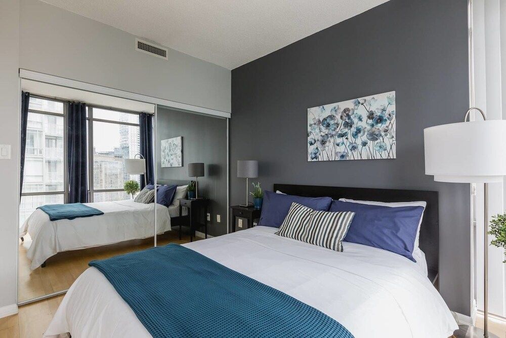 Luxurious 2-bedroom Condo Apartment (2 Bedrooms) 7