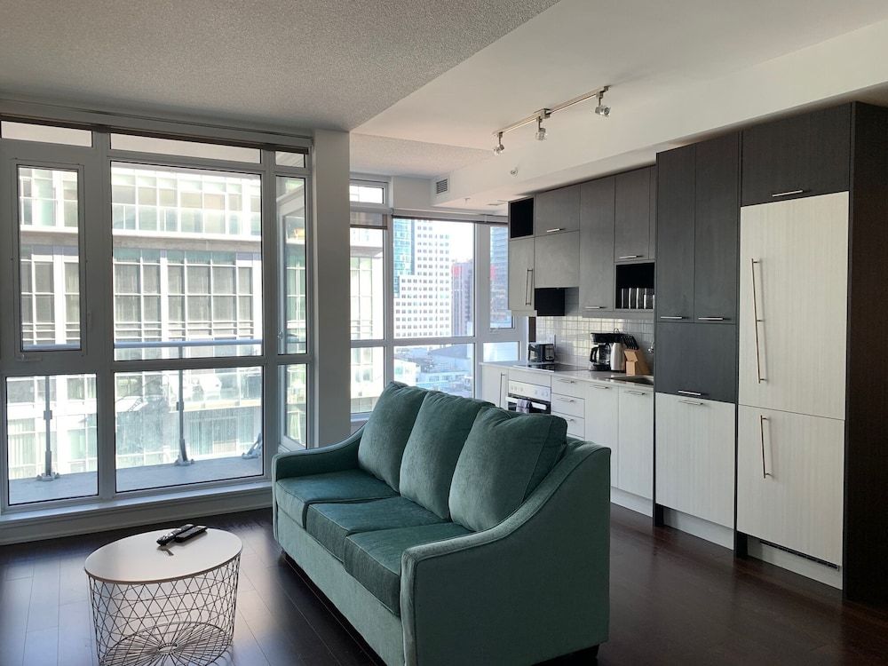 undefined Sarkar Suites - Downtown Fashion Dist. 4
