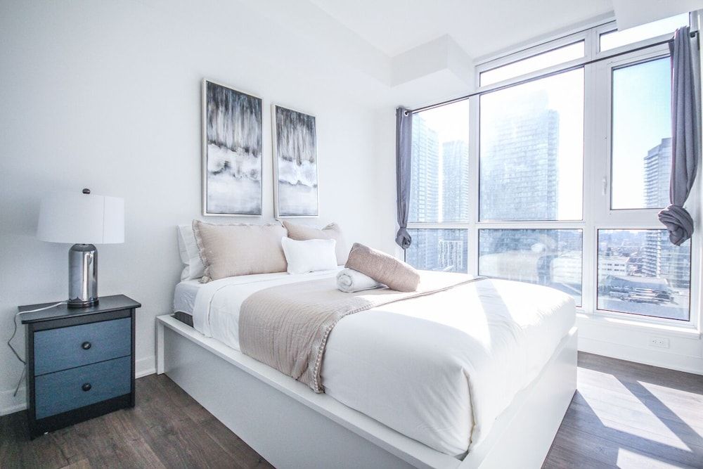 undefined Sarkar Suites - Downtown Fashion Dist. 9