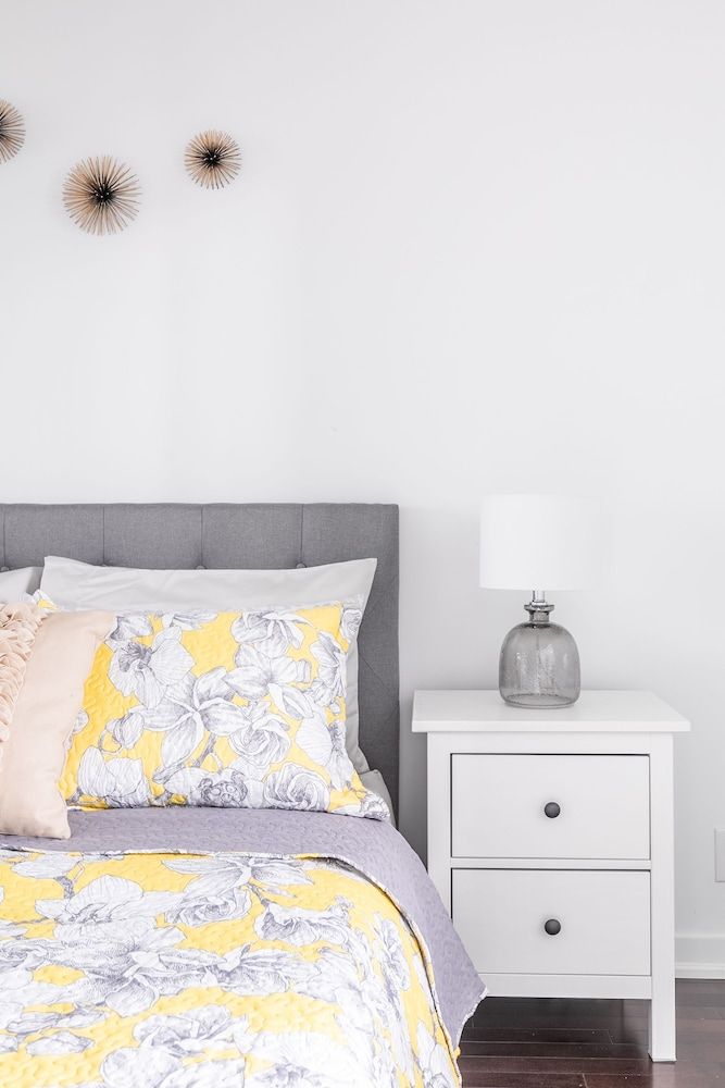 undefined Skytrees Condos at Union Station 4