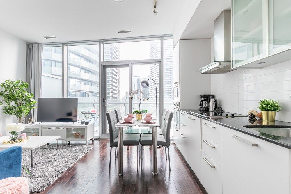 undefined Skytrees Condos at Union Station 6