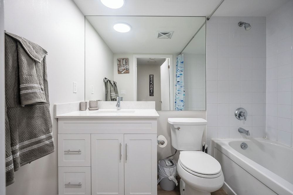 GLOBALSTAY. Magnificent Toronto Condos Executive Apartment, 1 Bedroom, Balcony, City View 8