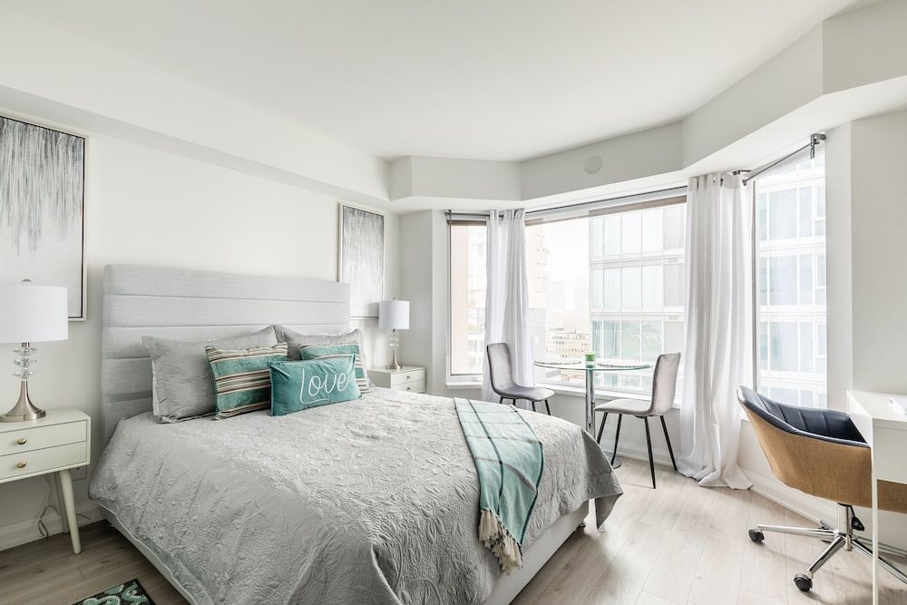 undefined GLOBALSTAY. Charming Yorkville Condos 6