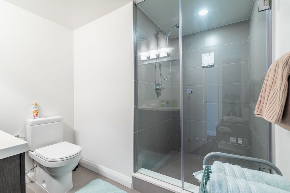 GLOBALSTAY. Charming Yorkville Condos Premium Apartment, 1 Bedroom, Kitchen, City View 23