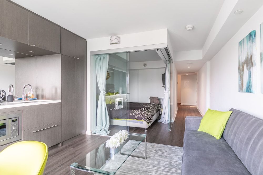 GLOBALSTAY. Charming Yorkville Condos Premium Apartment, 1 Bedroom, Kitchen, City View 14