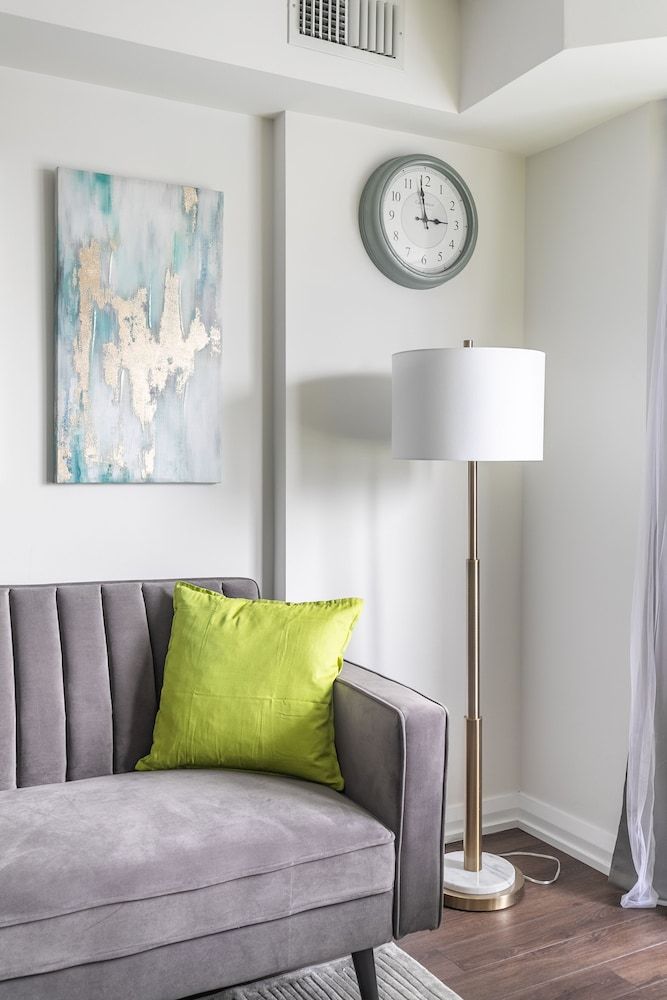 GLOBALSTAY. Charming Yorkville Condos Premium Apartment, 1 Bedroom, Kitchen, City View 18