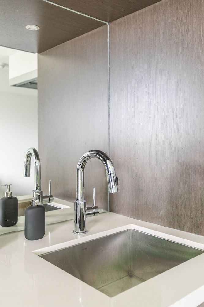 GLOBALSTAY. Charming Yorkville Condos Premium Apartment, 1 Bedroom, Kitchen, City View 25