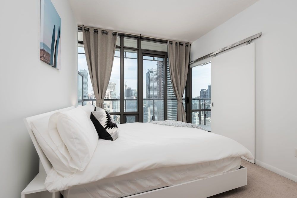 undefined elegant condo with panoramic views 2