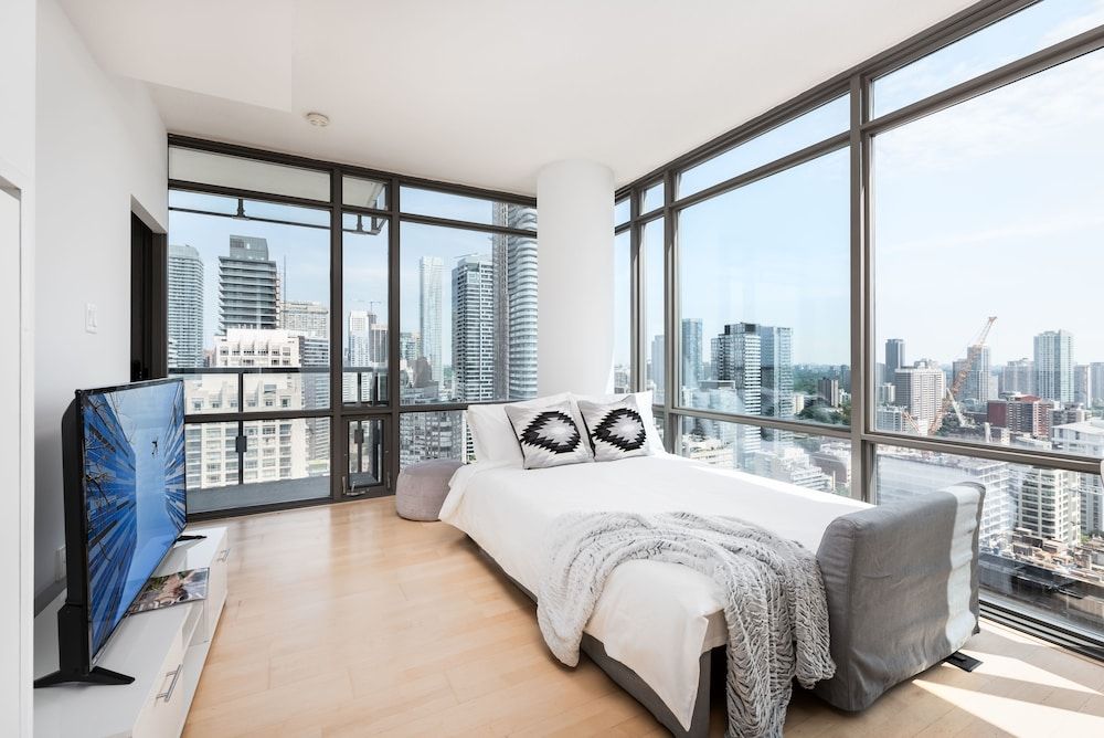 undefined elegant condo with panoramic views 5