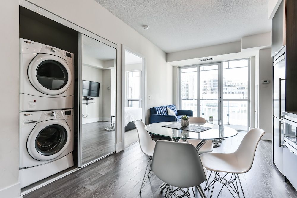 undefined Front Street Luxury Condos 9