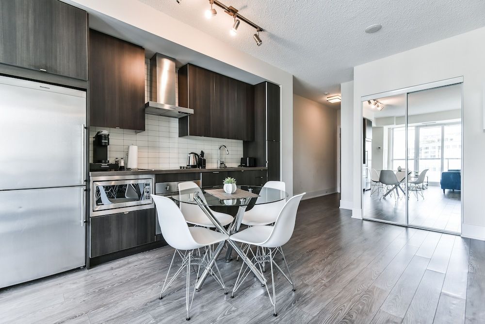 undefined Front Street Luxury Condos 7