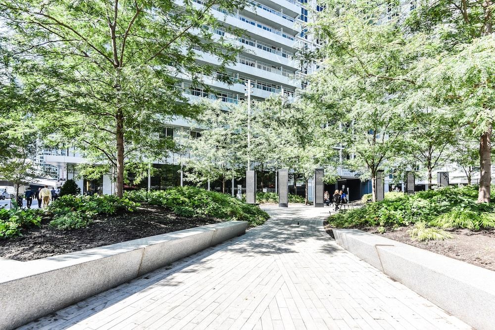 undefined Front Street Luxury Condos 5