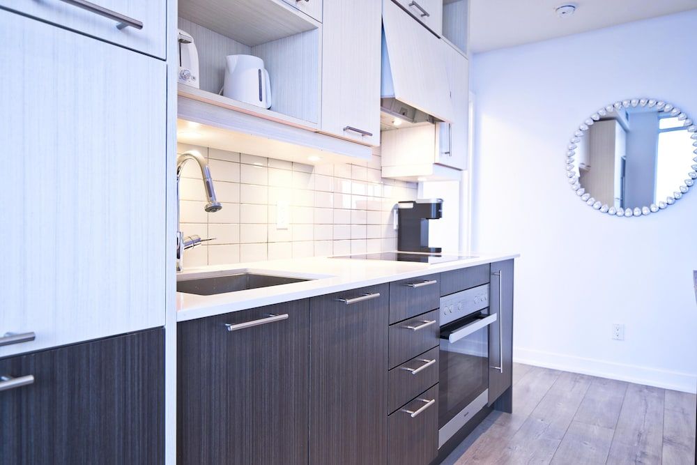 undefined Grand Royal Condos- Downtown 5