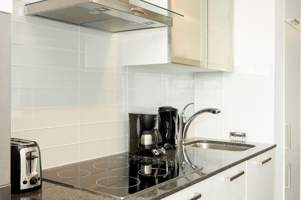 York Street Condos Tower 2 Grand Condo, 1 Bedroom 11