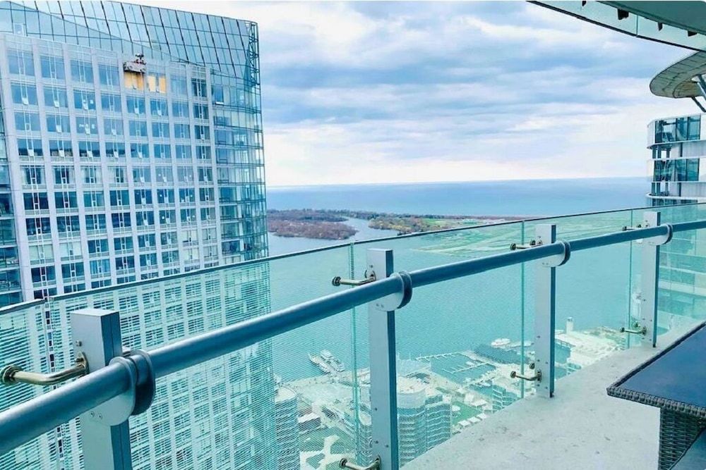 undefined Luxury Condos at York Street