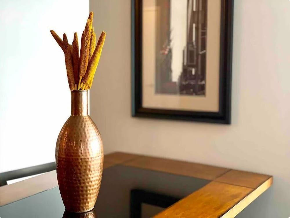 undefined Luxury Condos at York Street 5