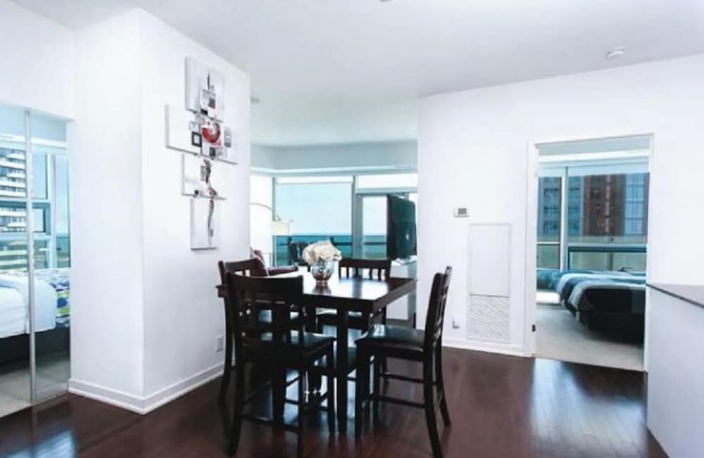undefined Luxury Condos at York Street 4