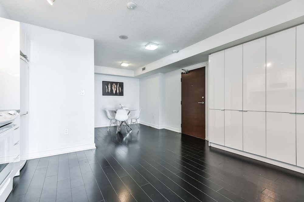 Iceboat Terrace Luxury Condos Luxury Condo 6