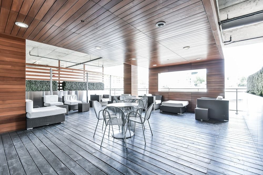 Iceboat Terrace Luxury Condos Luxury Condo 14