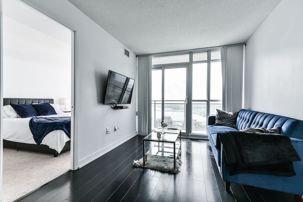Iceboat Terrace Luxury Condos Luxury Condo 7