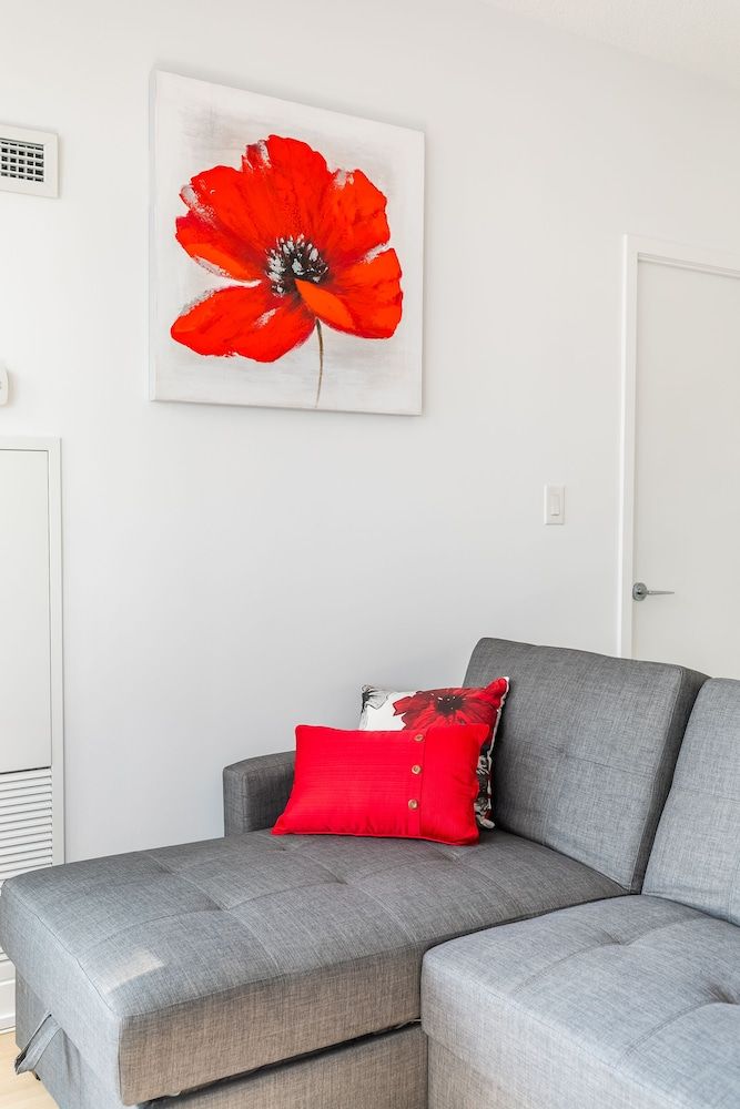 SkyTree - Condos in Heart of Downtown Classic Apartment (1039) 24