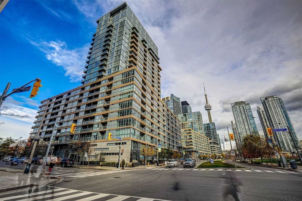 undefined SkyTree - Condos in Heart of Downtown 2