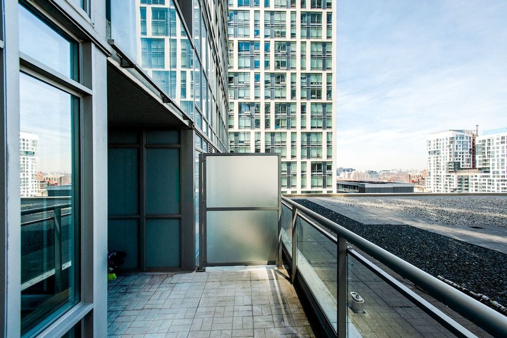 SkyTree - Condos in Heart of Downtown Comfort Condo (1107) 16