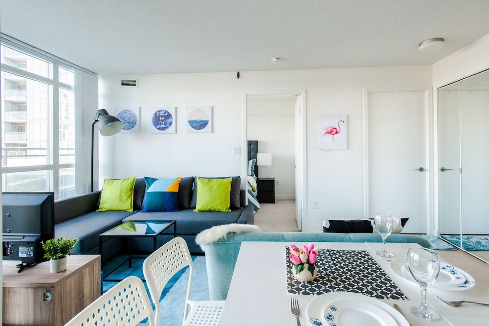 SkyTree - Condos in Heart of Downtown Comfort Condo (1107)