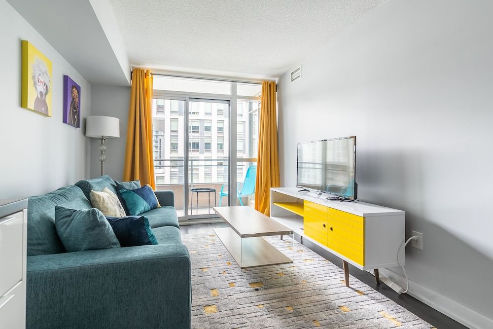 undefined SkyTree - Condos in Heart of Downtown 4