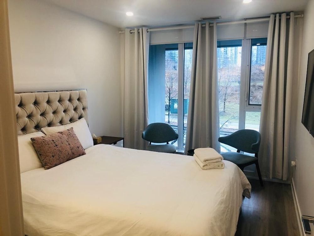 undefined Toronto Downtown Suites City View 5