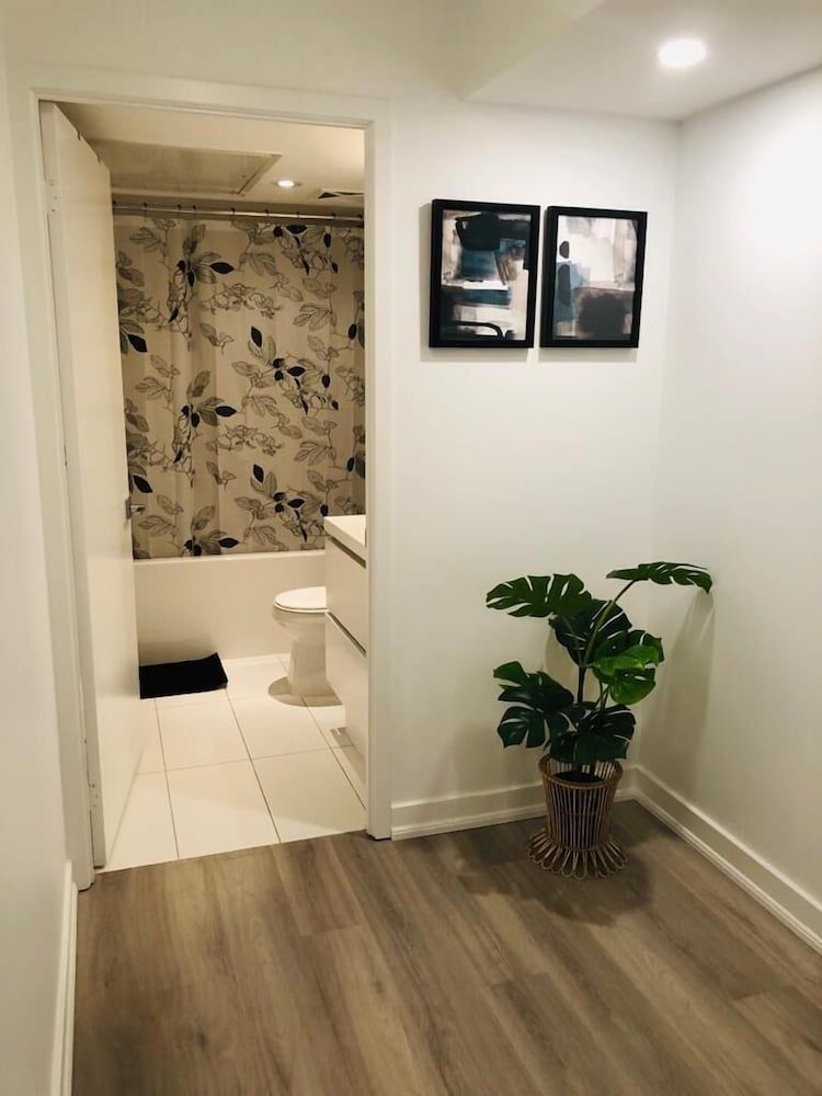 undefined Toronto Downtown Suites City View 10