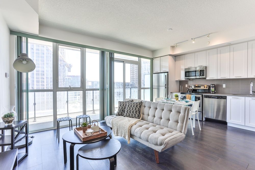 undefined Modern Condo in Historic Fort York