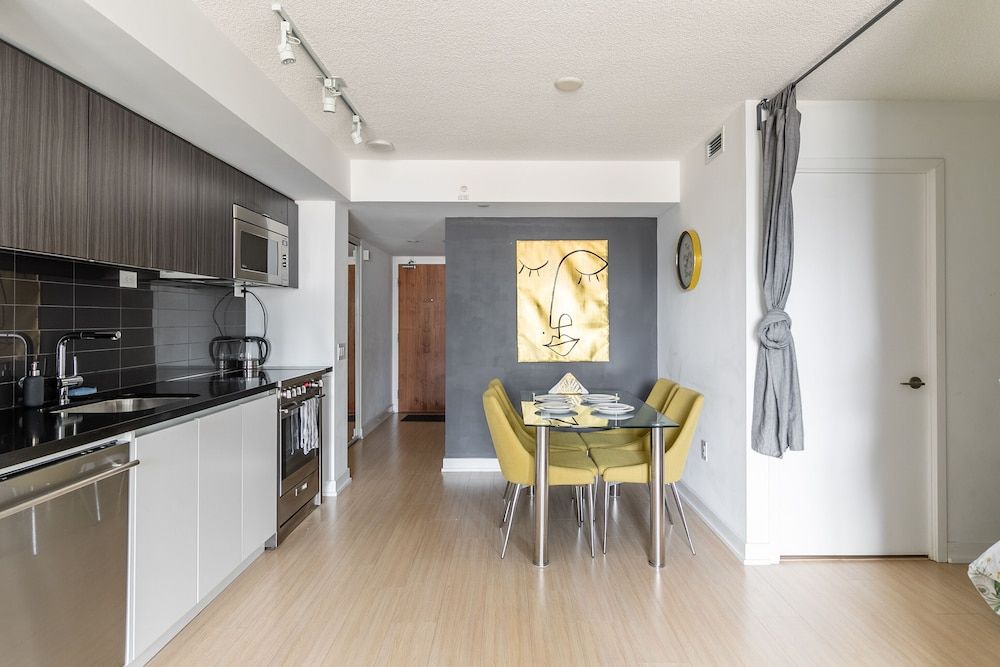 GSuite Express Downtown Toronto Elite Condo 20