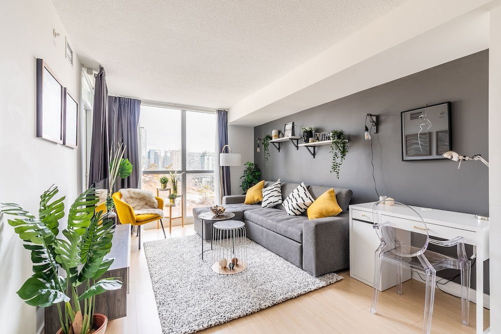 GSuite Express Downtown Toronto Elite Condo 18
