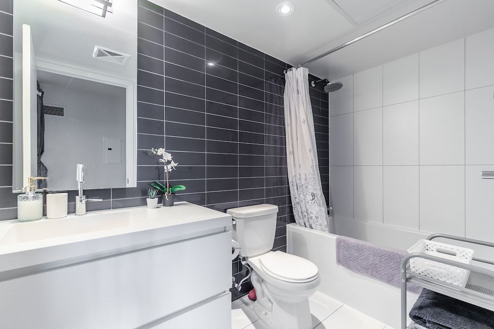 GSuite Express Downtown Toronto Elite Condo 25