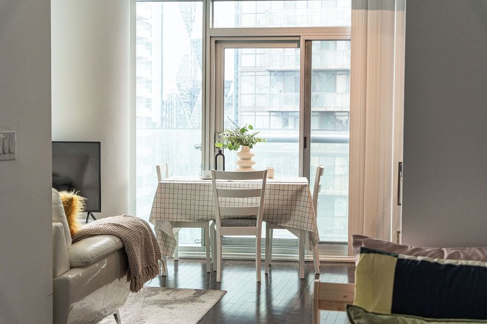 GSuite Express Downtown Toronto Business Condo 14