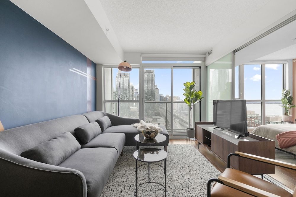 GSuite Express Downtown Toronto Executive Condo 20