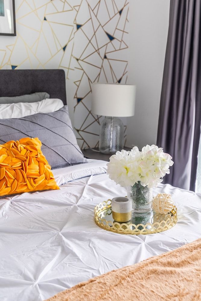 GSuite Express Downtown Toronto Elite Condo 23