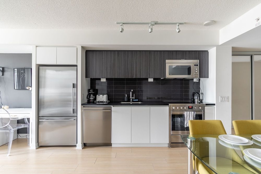 GSuite Express Downtown Toronto Elite Condo 16