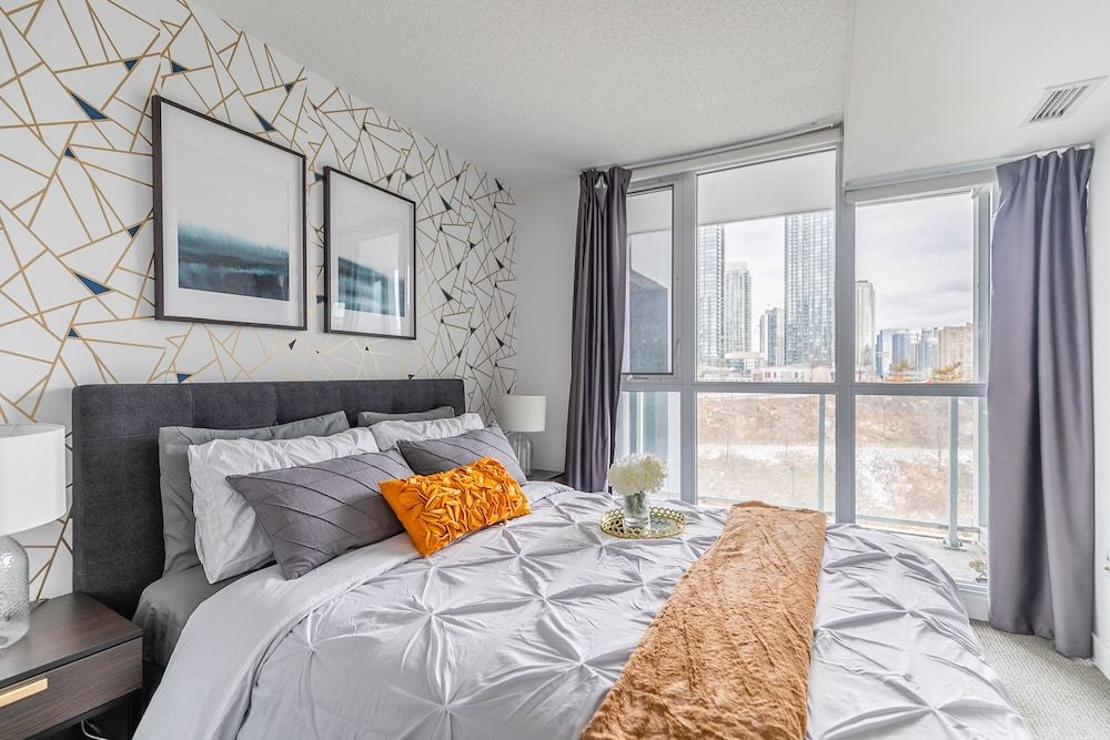 GSuite Express Downtown Toronto Elite Condo 10