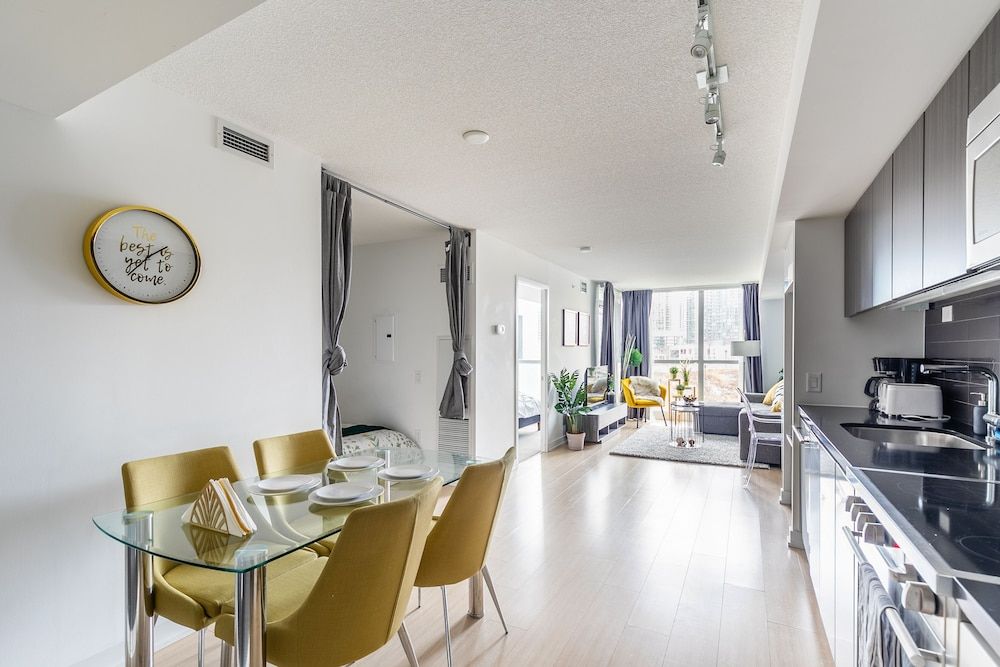 GSuite Express Downtown Toronto Elite Condo 12