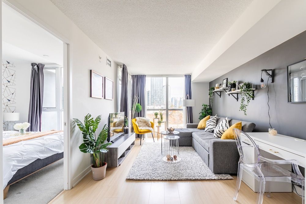 GSuite Express Downtown Toronto Elite Condo 17