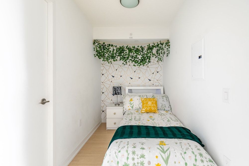 GSuite Express Downtown Toronto Elite Condo 7