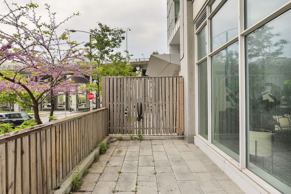 undefined Modern 2 Storey by CN Tower