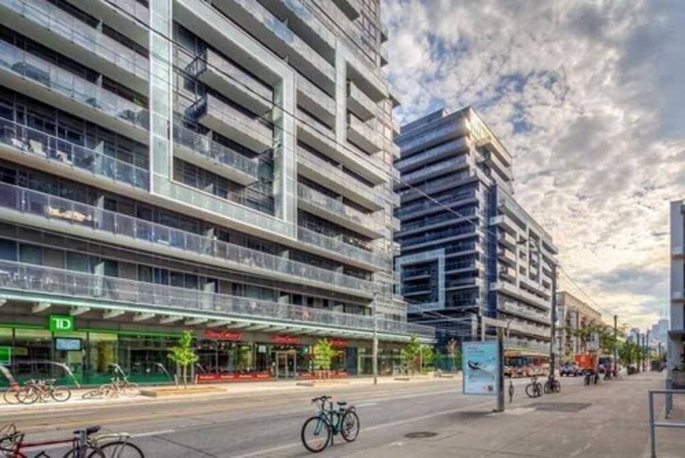 undefined PlanURstay - Toronto Downtown 9