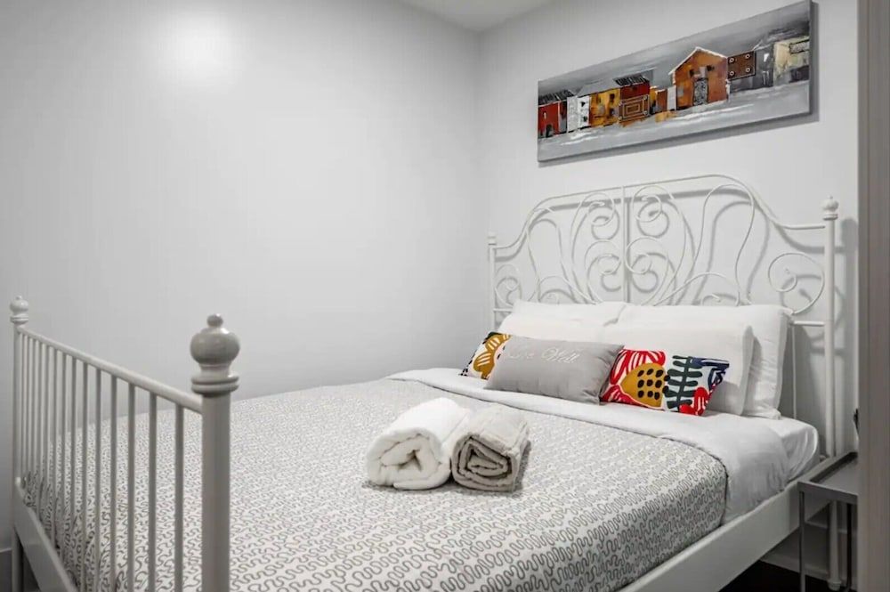 undefined The Bay Suites MTCC CN TOWER 9