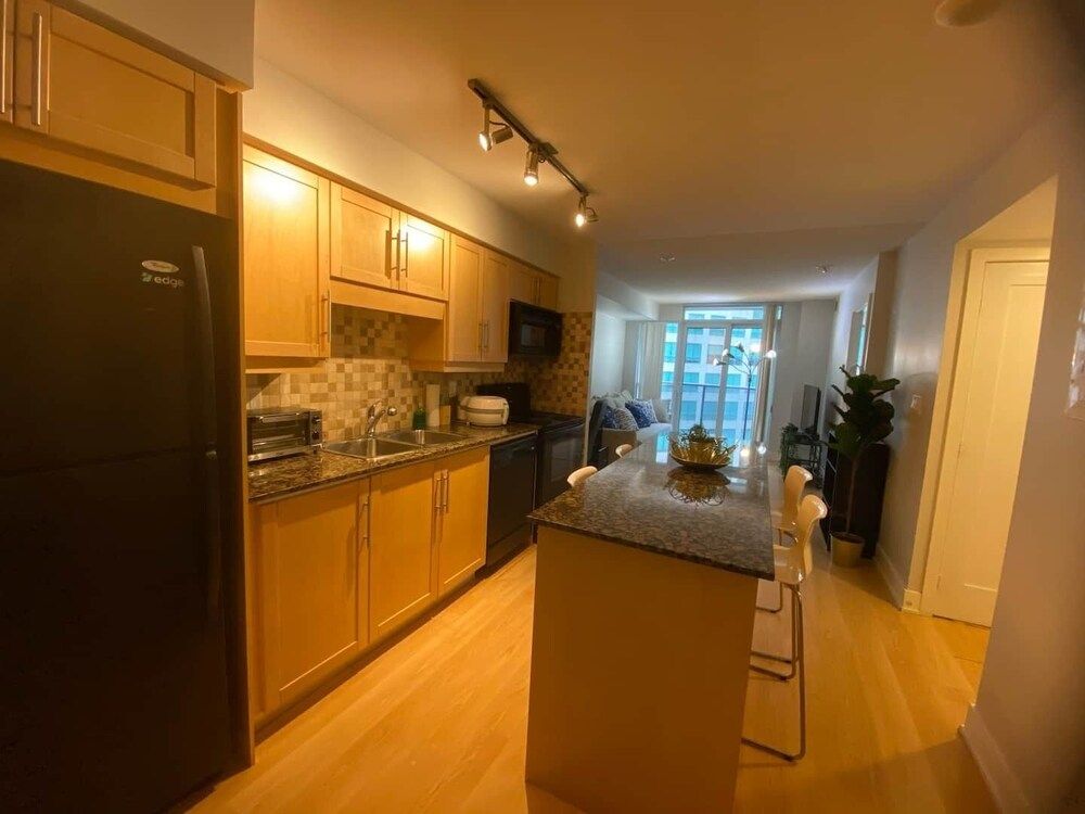 undefined The Bay Suites Rogers Center 7