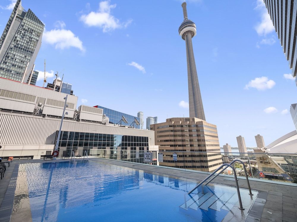 undefined Stallion Suites - Downtown Toronto 7