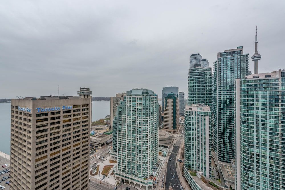 PlanURstay - Harbour Front Toronto Elite Condo 15