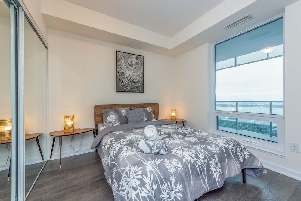 undefined PlanURstay - Harbour Front Toronto 6